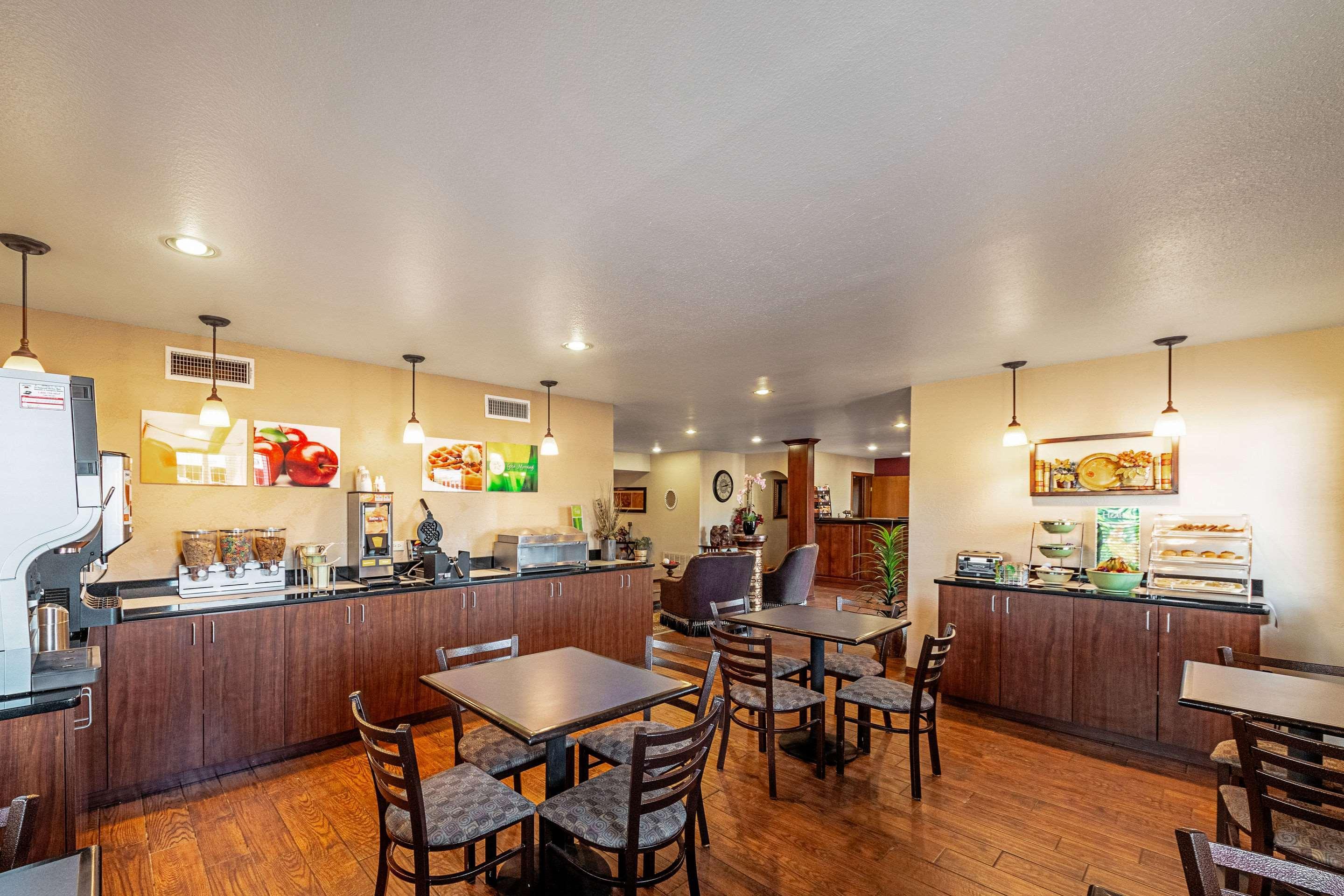 Quality Inn Three Rivers Екстер'єр фото
