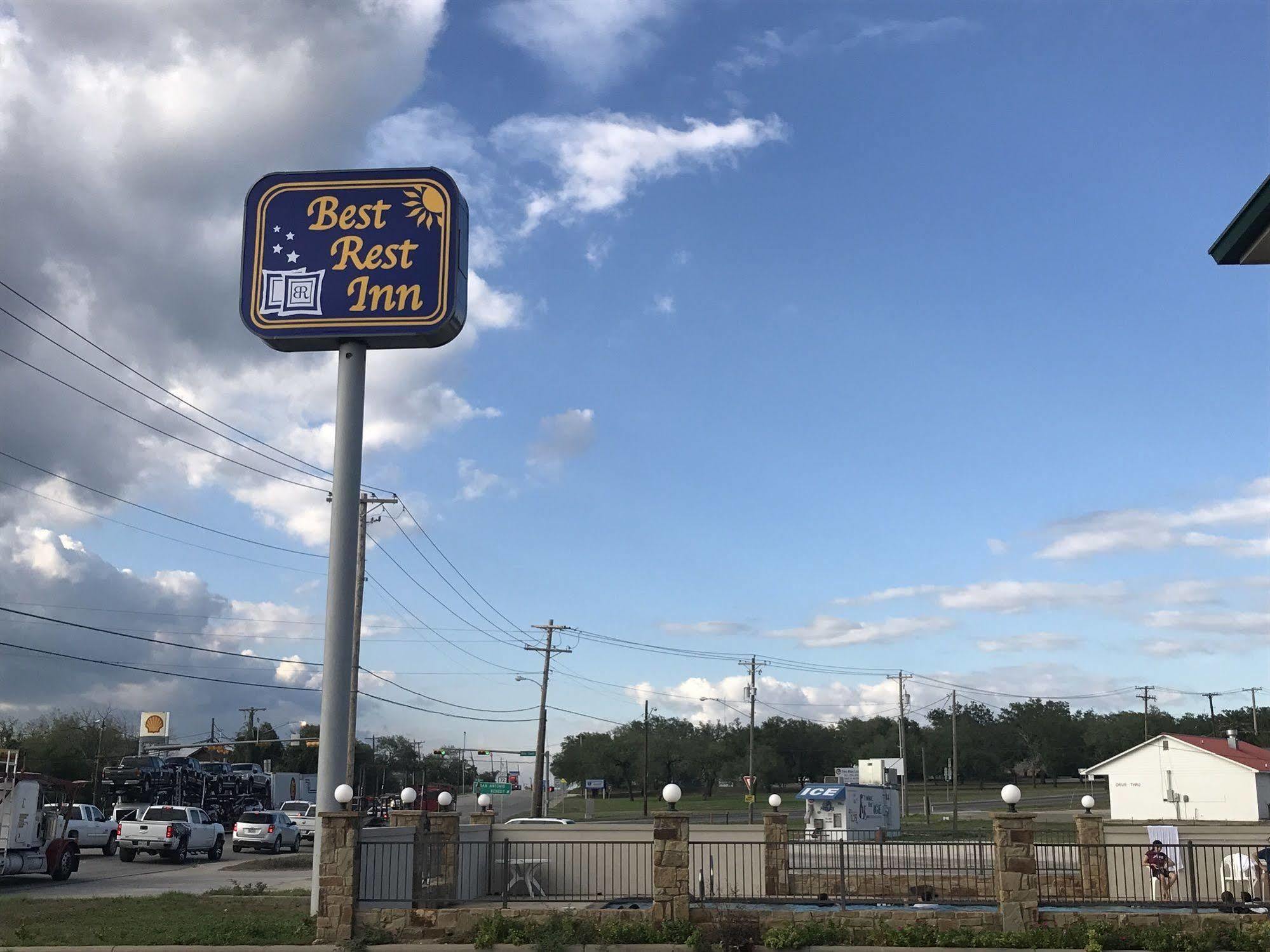 Quality Inn Three Rivers Екстер'єр фото