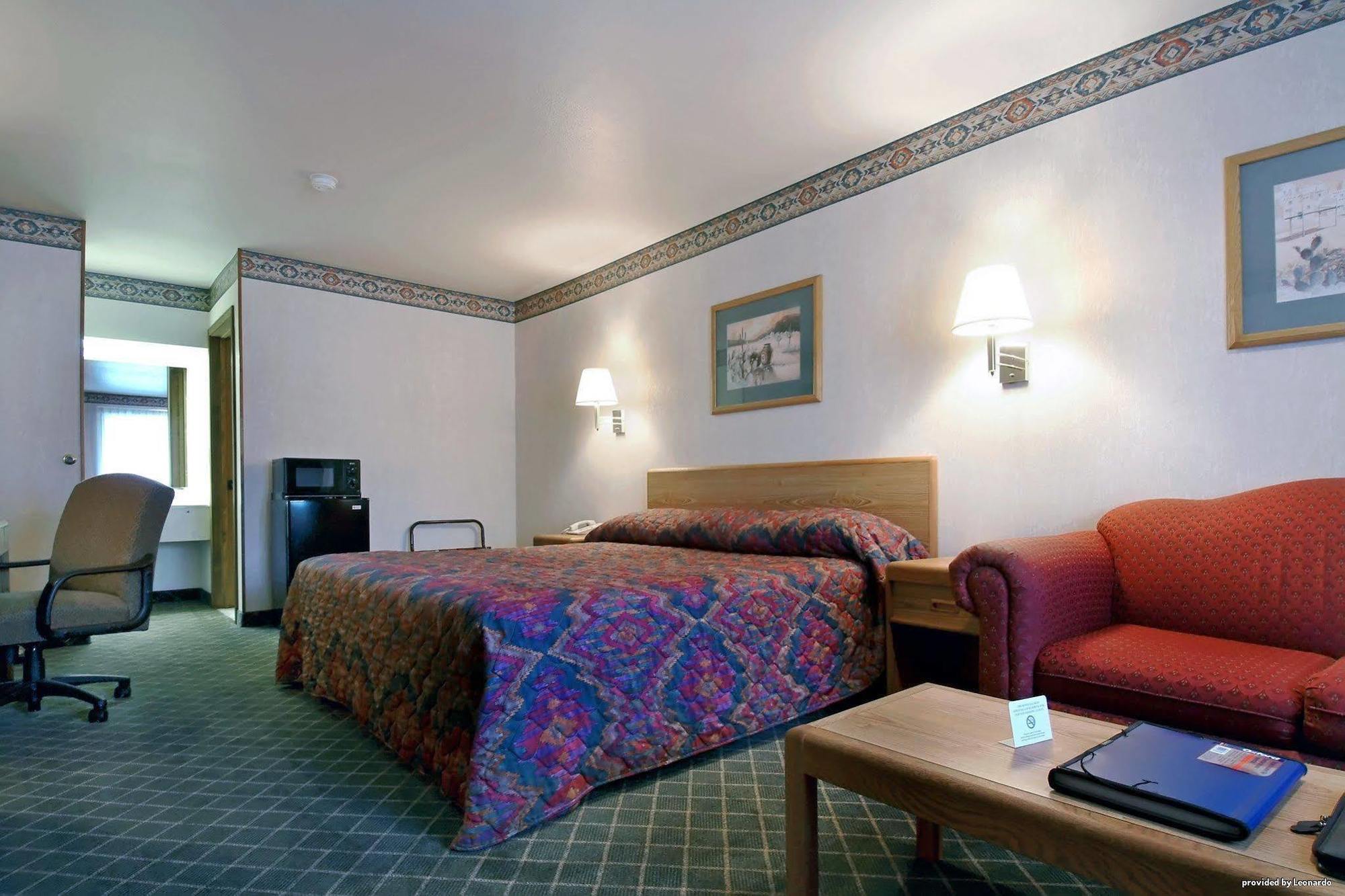 Quality Inn Three Rivers Екстер'єр фото